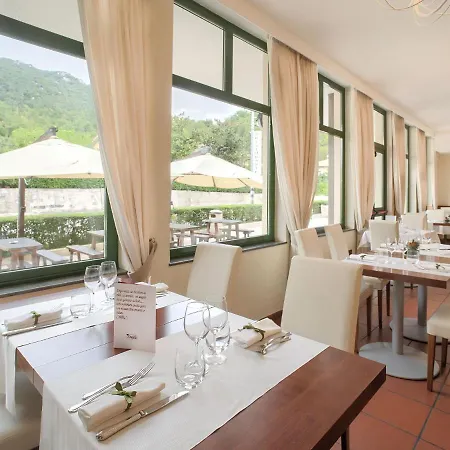 Elegant In With Swimming Pool Featuring Nature And Tranquillity * Foligno