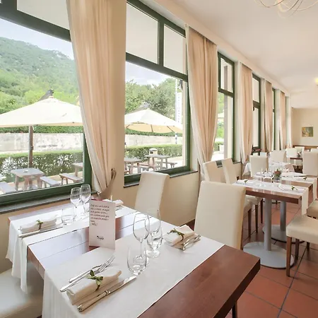 Elegant In With Swimming Pool Featuring Nature And Tranquillity Holiday home Foligno